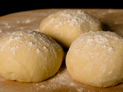 Poolish Pizza Dough: Mastering the Art of Light and Airy Crusts