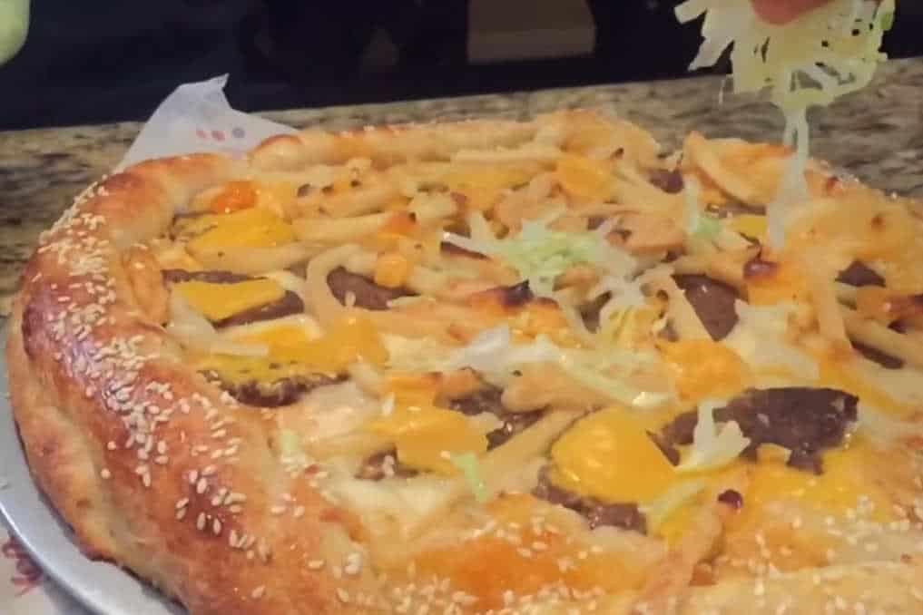 Big Mac Pizza - Pizzello
