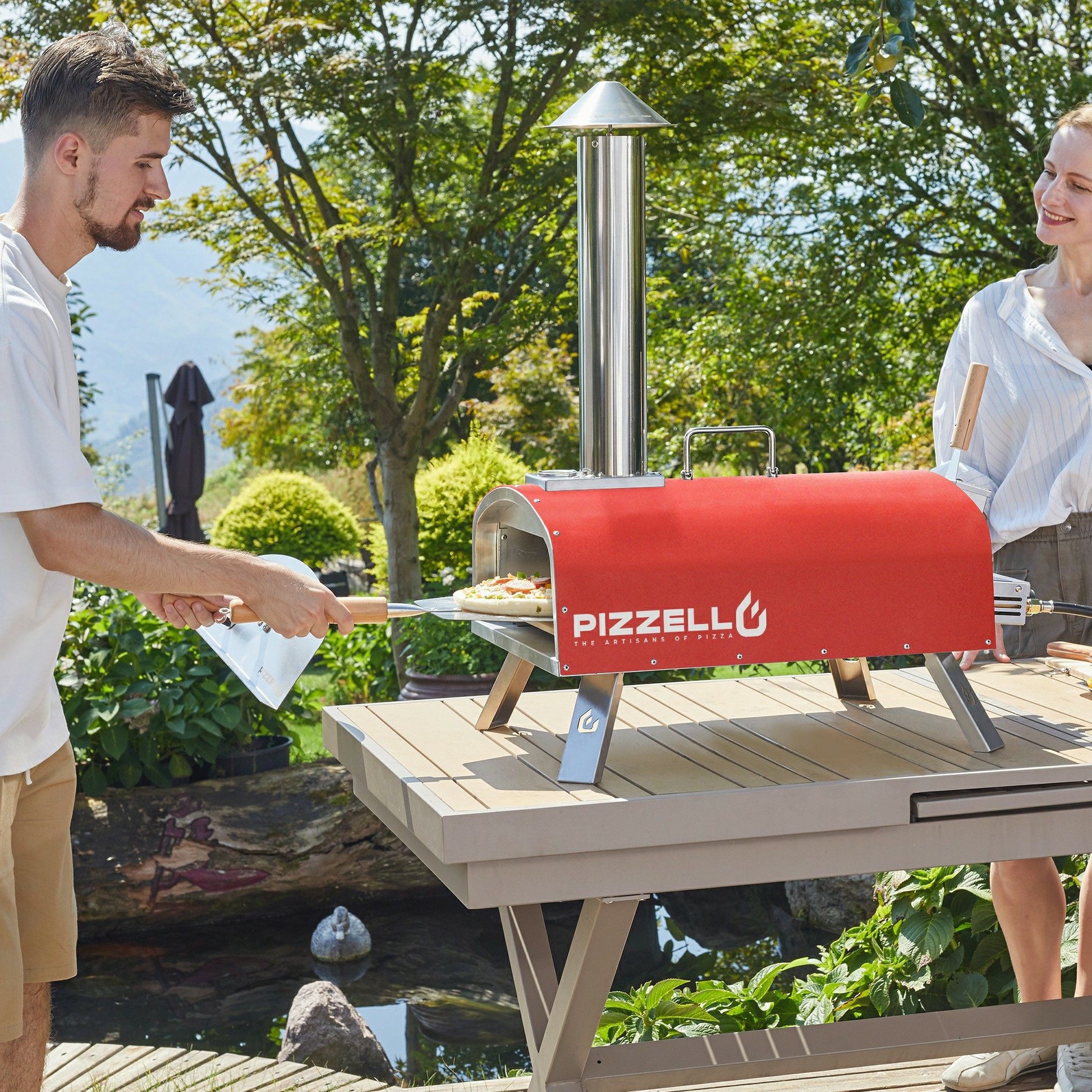Outdoor Gas & Wood-Fired Pizza Oven in Car#color_red